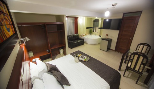 Suite Deluxe, bañera de hidromasaje
