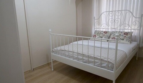 Apartamento clásico, balcón