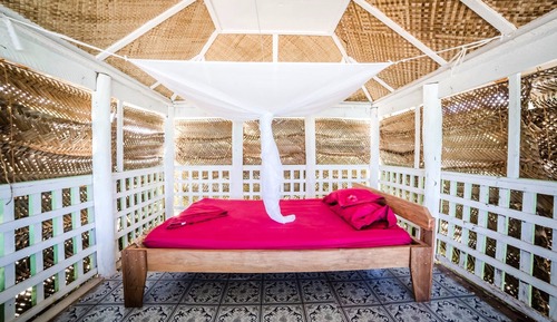 Habitación cuádruple, vistas a la playa