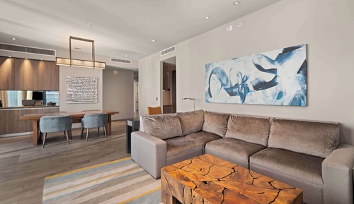 Habitación, en esquina