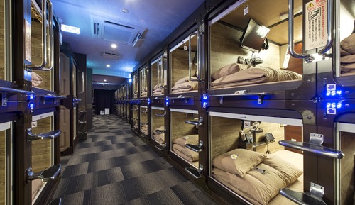 Habitación básica, solo para hombres, no fumadores (Capsule Room, for 2 people)