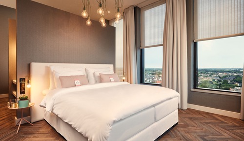 Suite de lujo, 1 habitación, bañera de hidromasaje, vistas a la ciudad