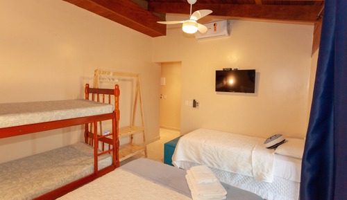 Habitación cuádruple estándar