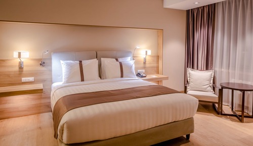 Habitación estándar, 1 cama de matrimonio grande, vistas a la ciudad