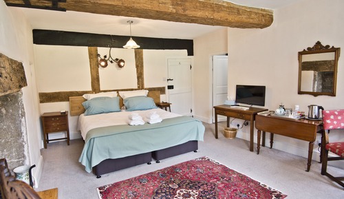 Habitación doble superior, 1 cama de matrimonio grande, baño privado, vistas al jardín