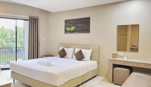 Standard King Room