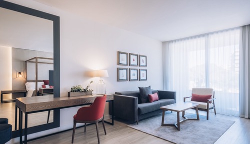 Suite junior, balcón