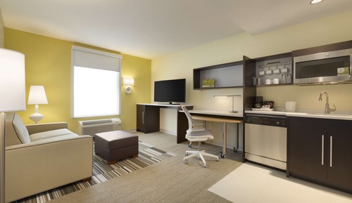 Suite, 1 cama de matrimonio, accesible para personas con discapacidad, no fumadores (Hearing)