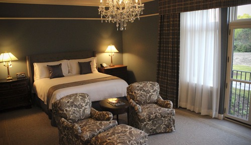 Habitación Deluxe, 1 cama de matrimonio grande (Deluxe City King Bed)
