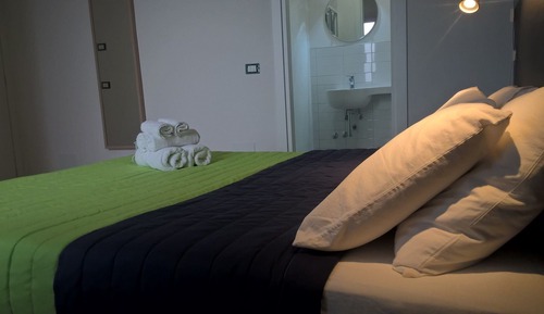 Habitación romántica con 1 cama doble o 2 individuales, 1 habitación, baño privado