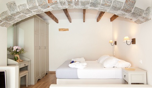 Suite de lujo (Avra)