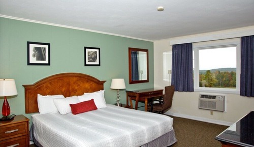 Habitación, 1 cama de matrimonio grande con sofá cama (Maine Inn)