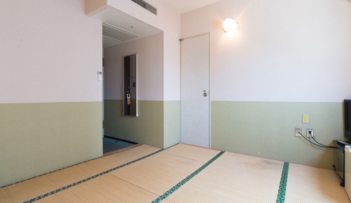 Habitación triple tradicional, fumadores (Japanese Style)