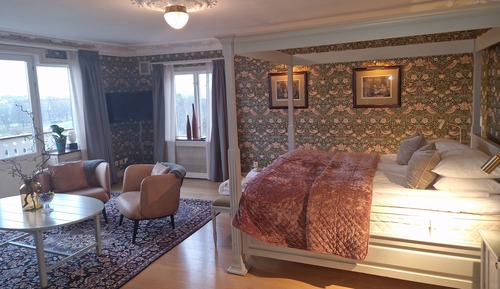 Suite estudio, bañera de hidromasaje, vistas a la ciudad