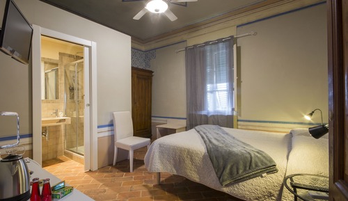 Habitación clásica con 1 cama doble o 2 individuales