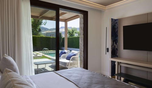 Private Villa with Private Pool, Garden View