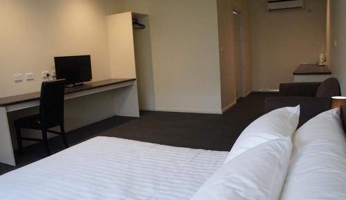 Habitación básica, 1 cama de matrimonio