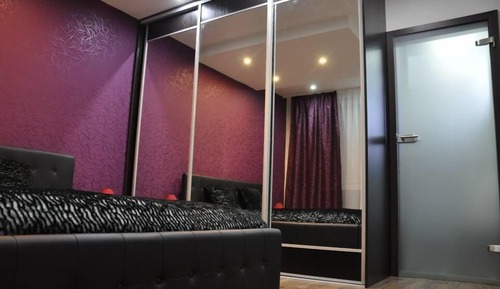 Apartamento de lujo, 1 cama de matrimonio grande con sofá cama