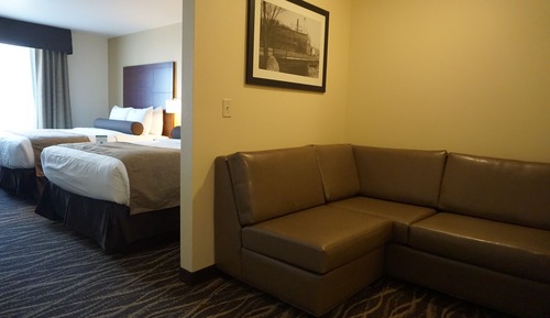 Estudio, varias camas, no fumadores (2 Queen Beds with Sofa bed)