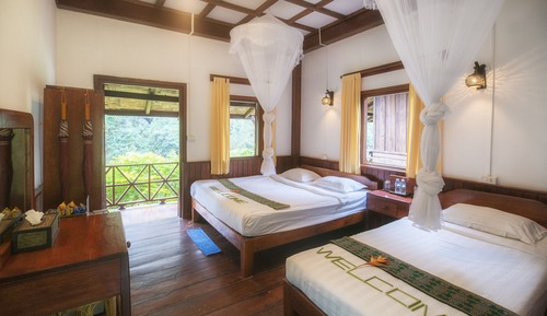 Bungalow, vistas al río (Aircon)