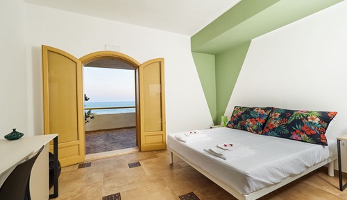 Habitación doble superior, vistas al mar