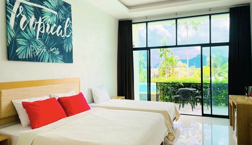 Superior Triple 3 beds