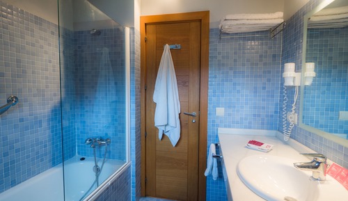 Apartamento familiar, baño privado