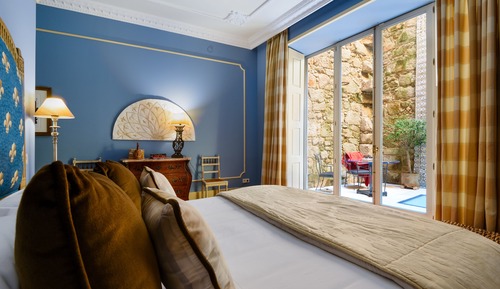 Suite, patio