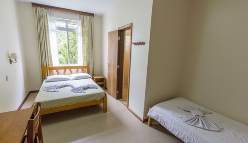 Habitación cuádruple estándar
