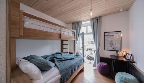 Habitación con 1 cama doble o 2 individuales, baño privado (Adventurer)