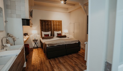 Suite Premium, 1 cama de matrimonio grande, no fumadores, vistas al patio