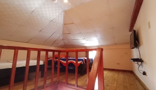 Dúplex estándar, balcón, en una planta alta