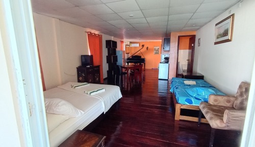 Apartamento exclusivo, terraza, en una planta alta