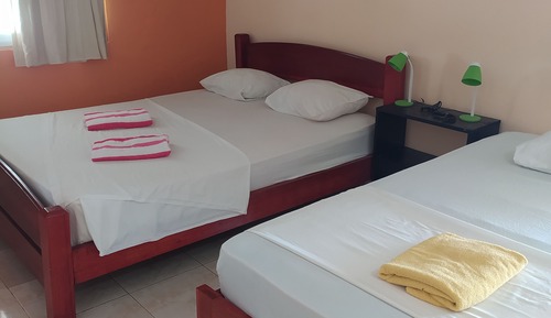 Apartamento familiar, balcón, vistas al mar