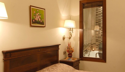 Suite superior, chimenea