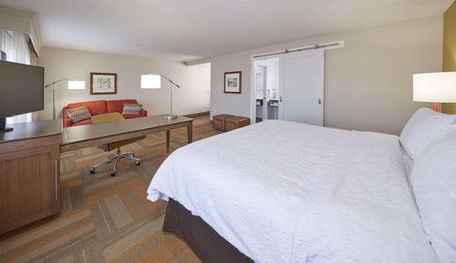 Estudio, 1 cama de matrimonio grande, no fumadores, frigorífico y microondas