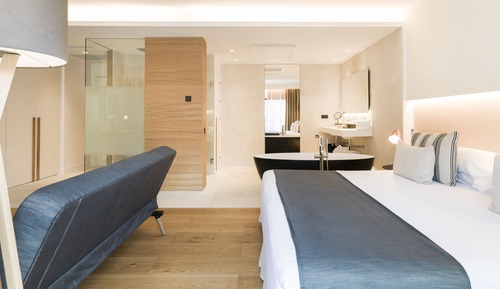 Suite, bañera