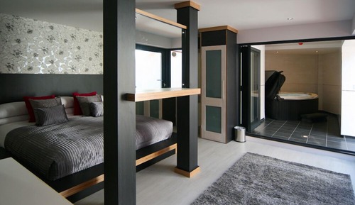 Suite, bañera de hidromasaje