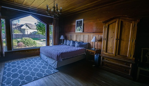 Habitación Premier doble de uso individual, 1 cama de matrimonio grande, vistas al jardín