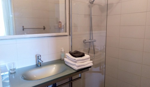 Habitación doble, vistas al jardín, junto a la piscina