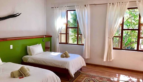 Habitación con 1 cama doble o 2 individuales