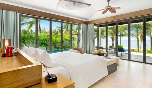 Bungalow Deluxe, 1 cama de matrimonio grande, piscina privada, frente a la playa
