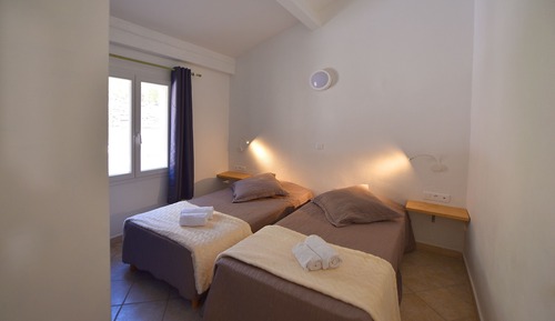 Villa superior, accesible para personas con discapacidad, baño privado (2 Chambres (4 Personnes))