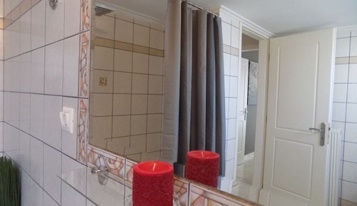 Apartamento Deluxe, baño privado (Whitebloom Flat)