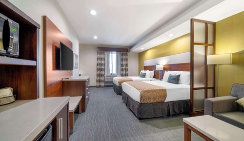 Suite, varias camas, no fumadores, frigorífico y microondas (with Sofabed)