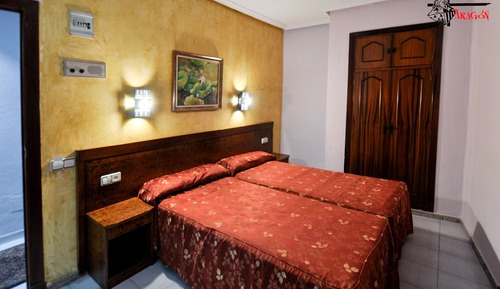 Basic Double Room