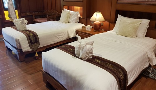 Habitación con 2 camas individuales