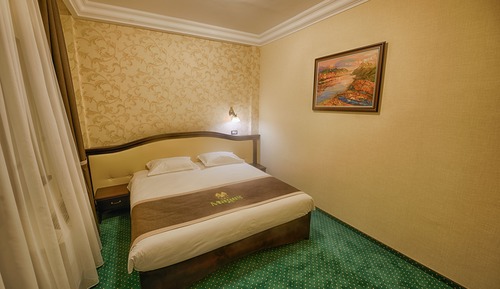Suite, balcón