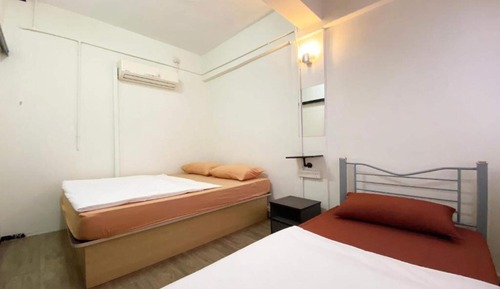 Habitación triple económica