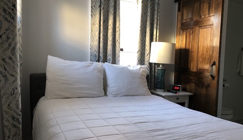 Habitación (The Dolphin)